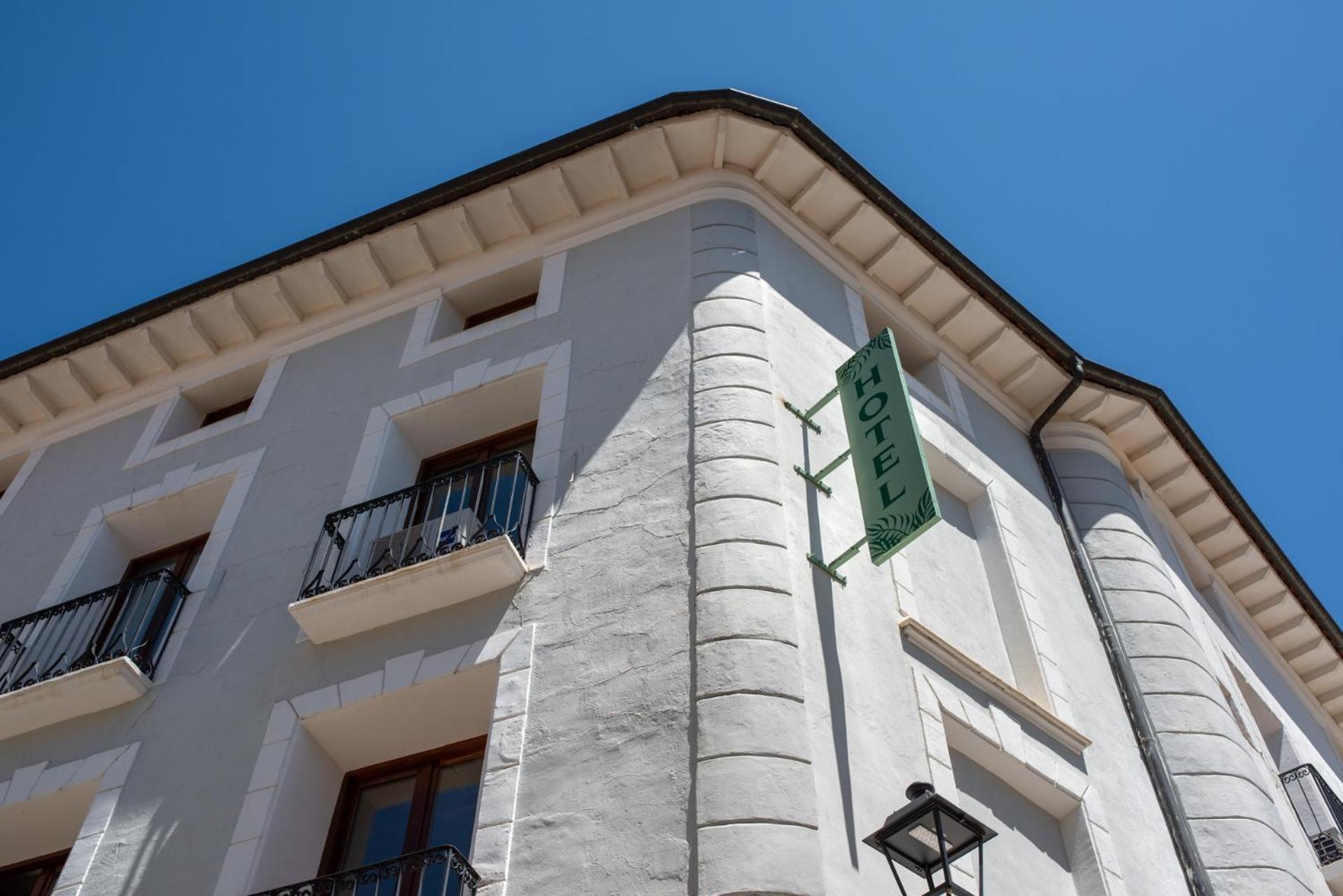 Hotel-Boutique By Gonzalo Sesma Cervera del Rio Alhama Exterior photo